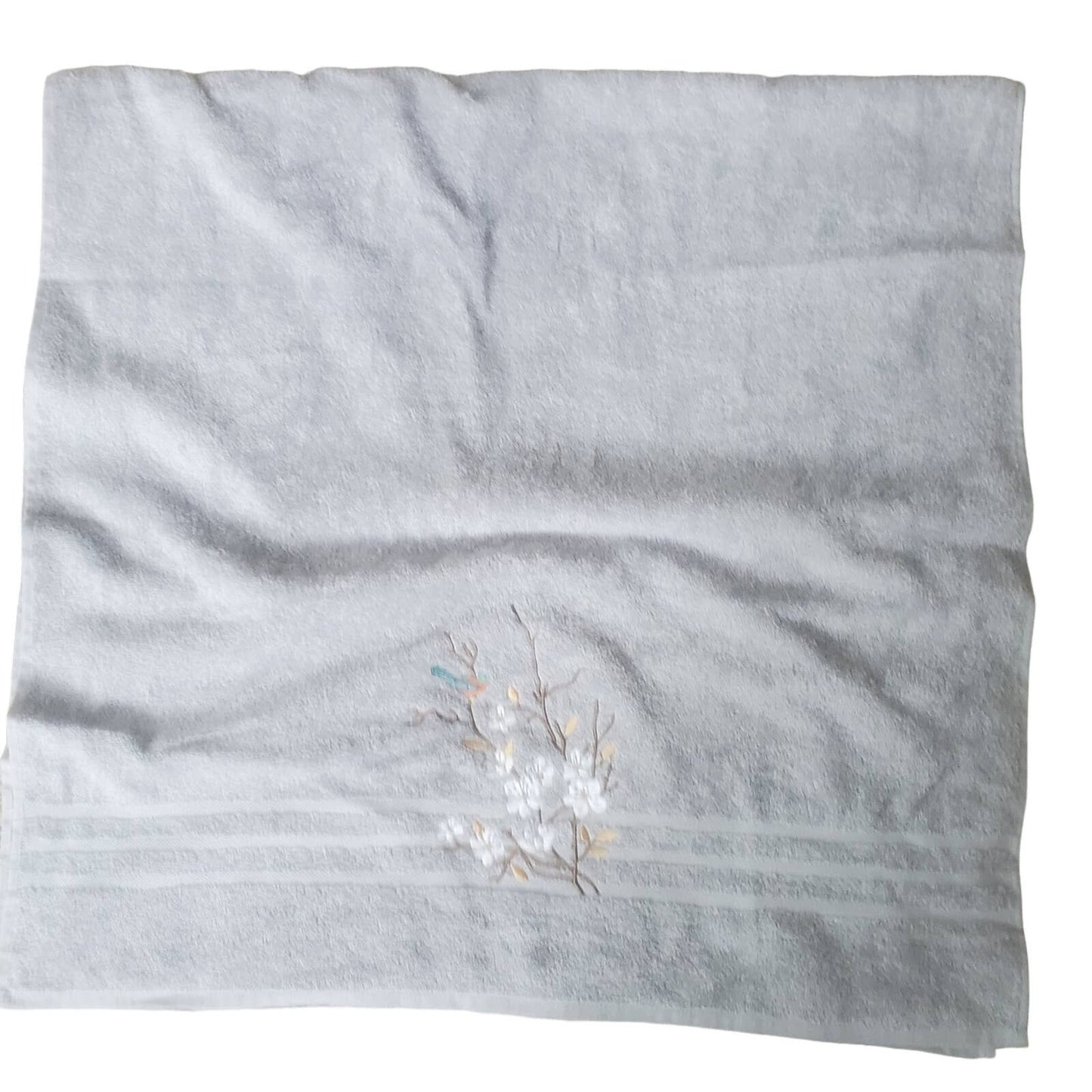 Linum Home Textiles Spring Time Embellished Towel Set - Light Gray